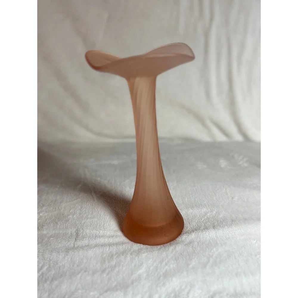 Vintage JACK IN THE PULPIT Frosted Rose Pink Glass Ribbed Bud Vase 8